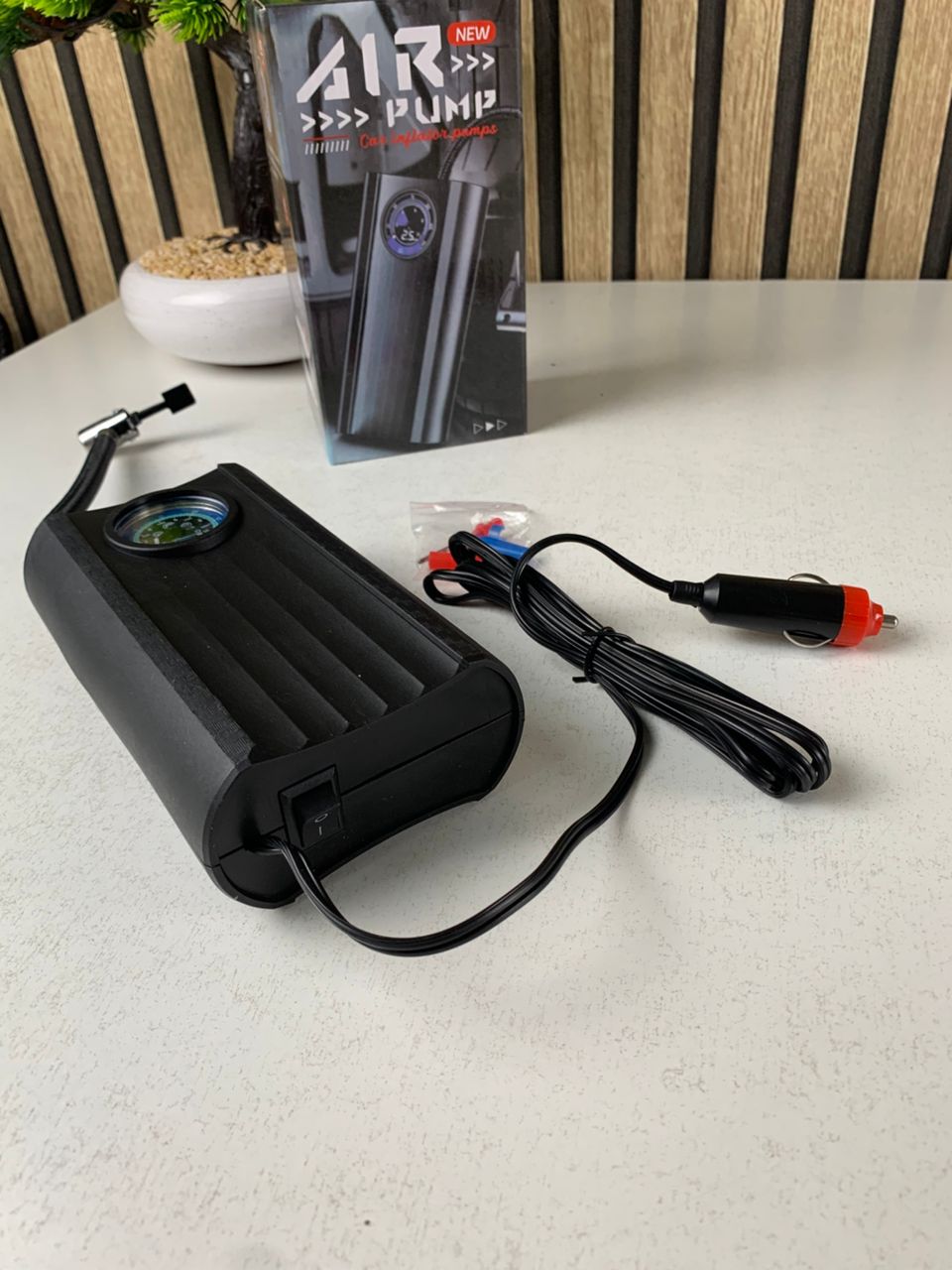 Pompe à Air Électrique Mini 12V avec Écran LCD – جهاز نفخ العجلات مع شاشة