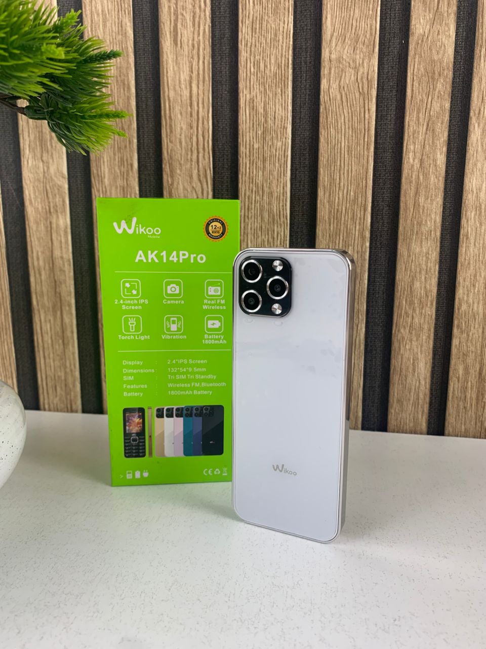 Téléphone Portable Wikoo AK14 Pro Triple SIM – هاتف نقال