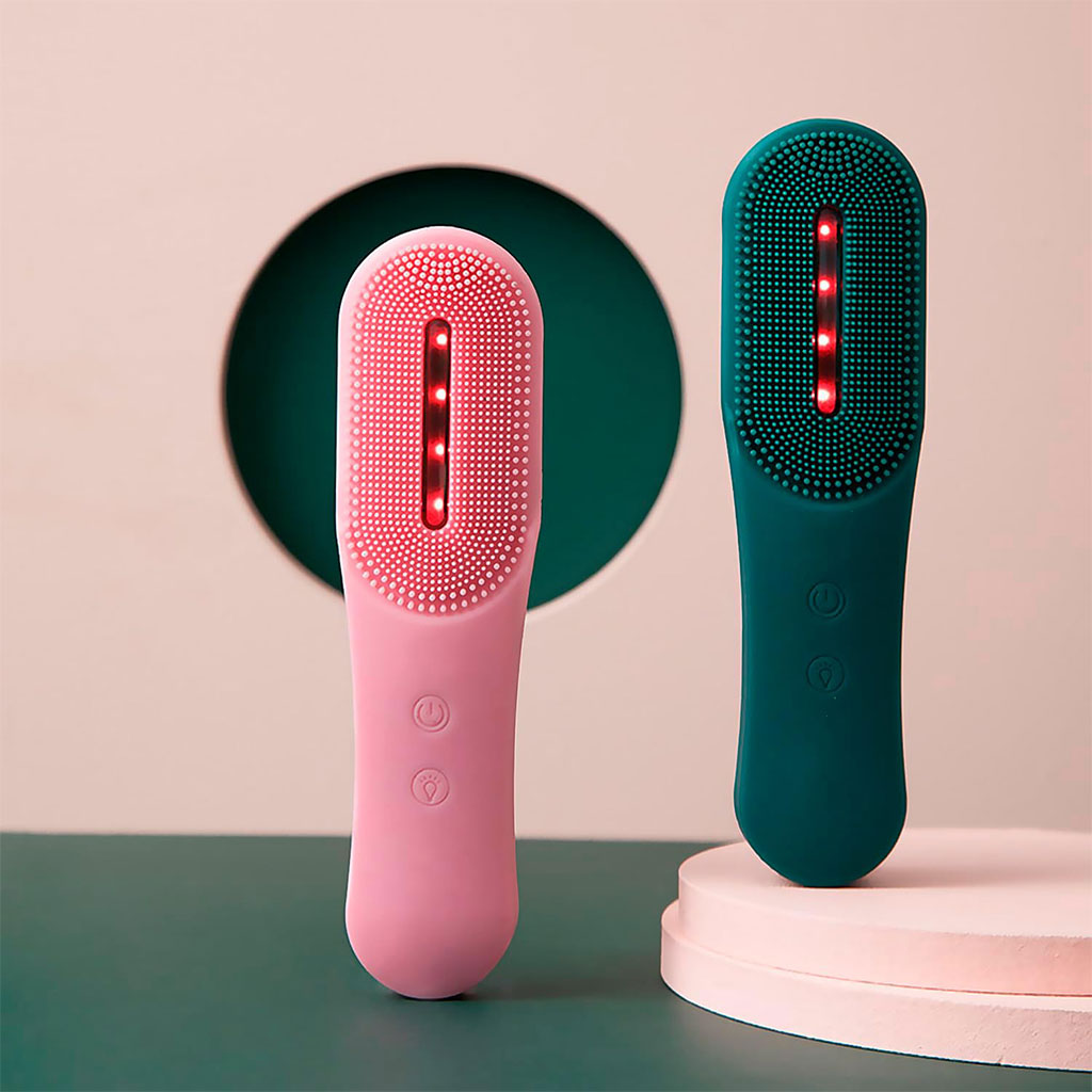 Appareil de Soin du Visage en Silicone nettoie les pores et les points noirs – فرشاة تنظيف الوجه بخاصية الإهتزاز