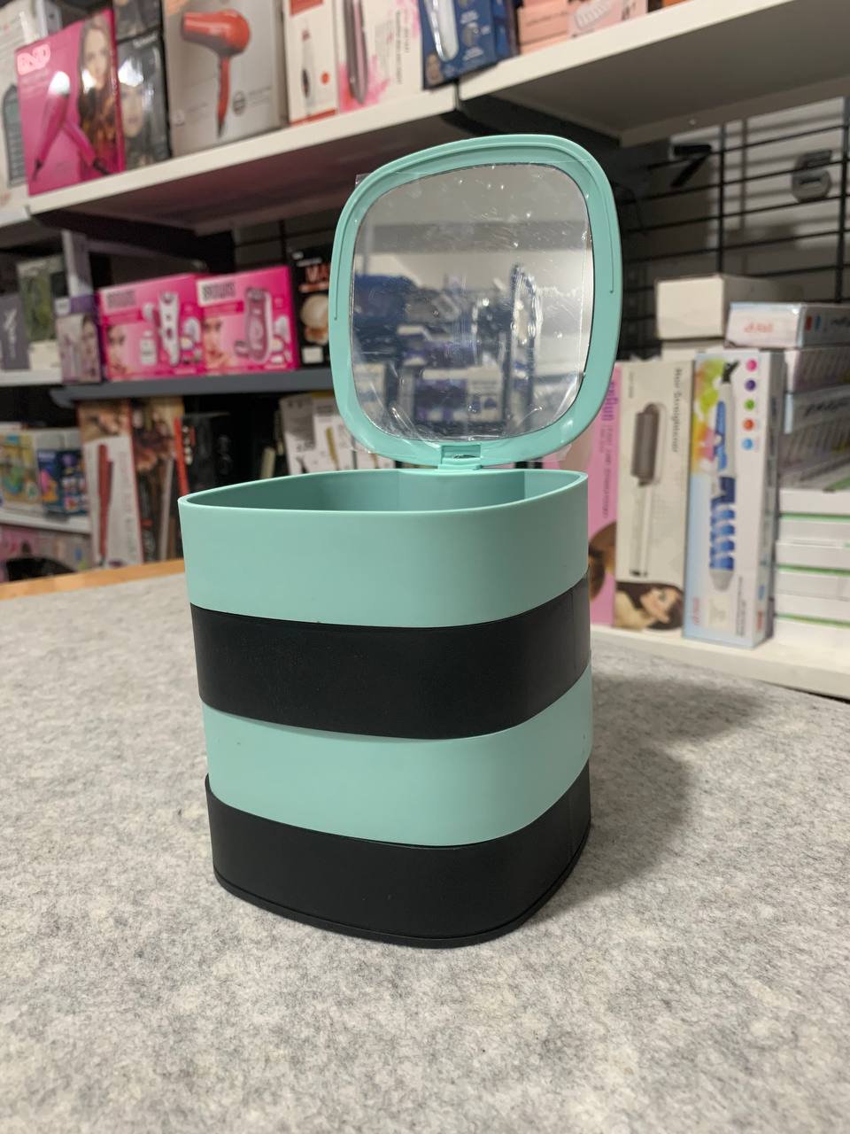 boîte de rangement pour bijoux multi-couches avec mirroir